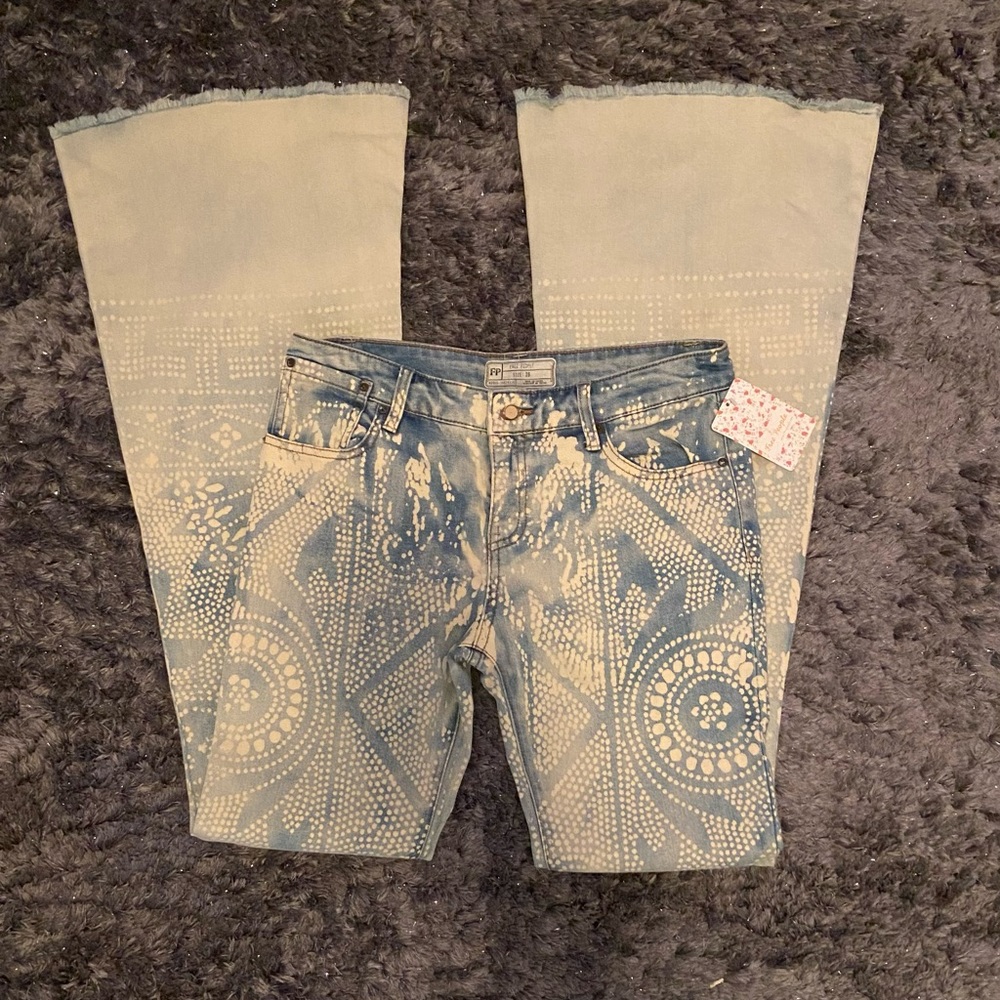 Free People Bell Bottom Jeans size 28 NWT